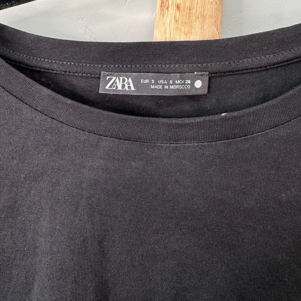 ZARA Ruffle Sheer Panel Tee - Picture 4 of 10